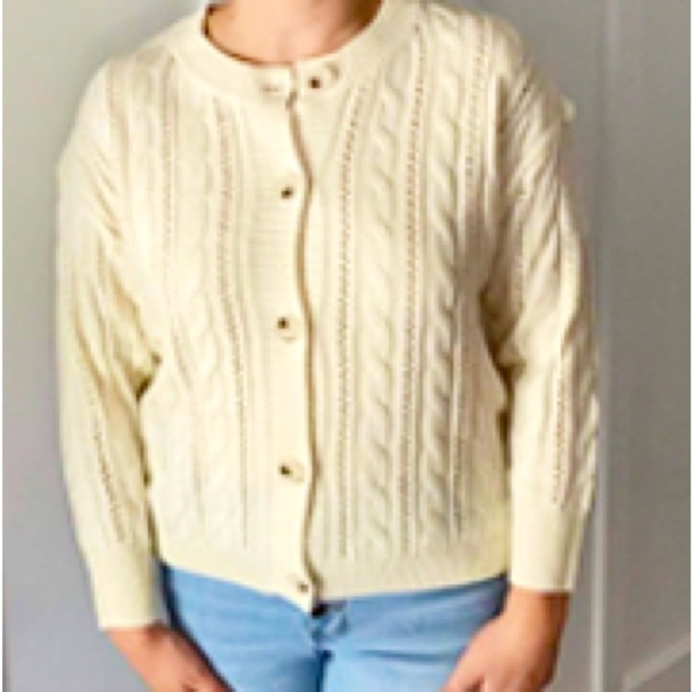 Simple Sweater, Beige, Button up front, size S